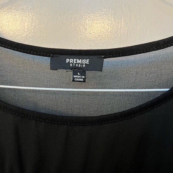 Premise Studio Top - Picture 5 of 5